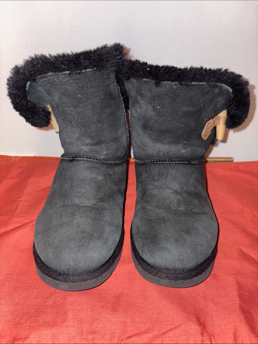 Ugg Keely Women's Black Shearling Winter Boot